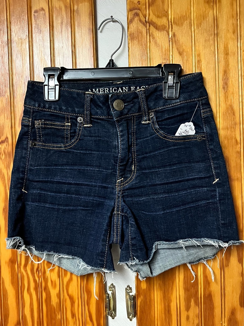 American Eagle Outfitters Dark Wash Denim Cutoff Shorts - Dark Blue size 0